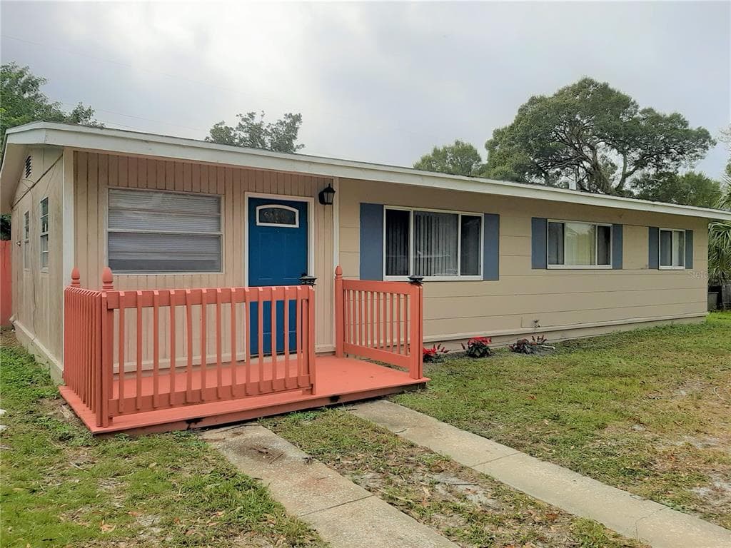 4416 W WALLACE AVENUE TAMPA, FL 33611