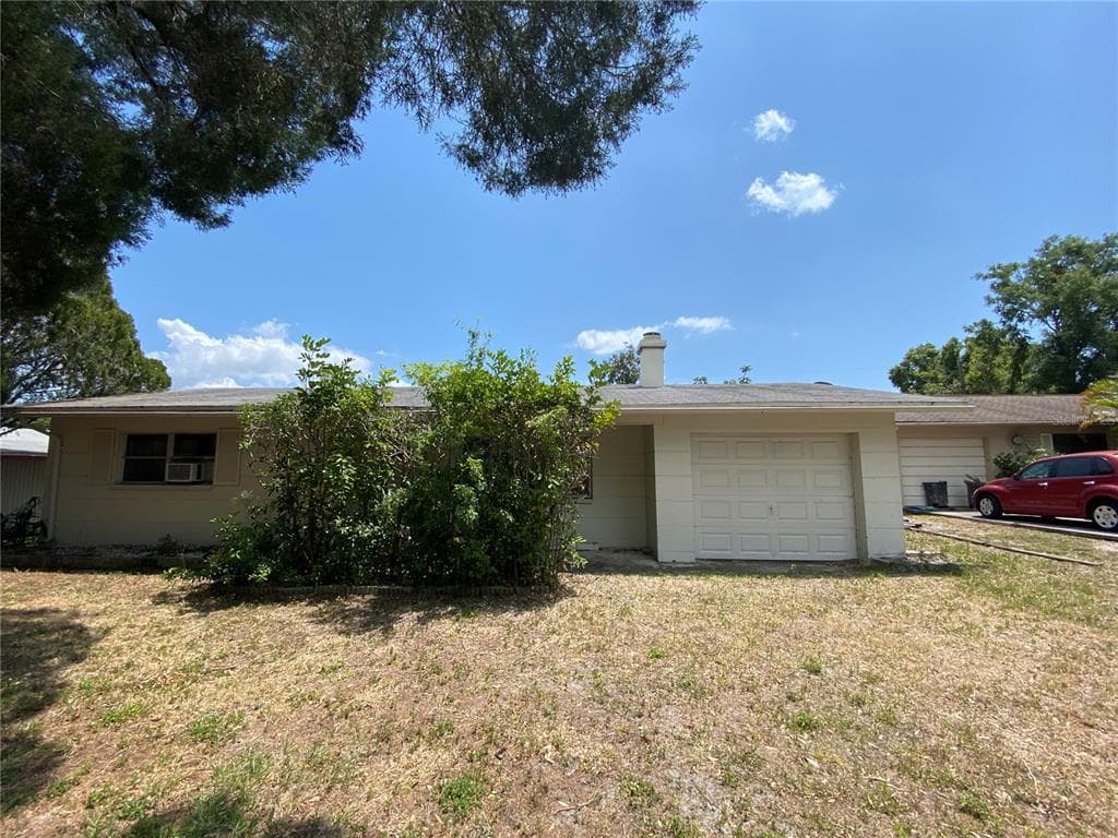10214 107TH AVENUE N LARGO, FL 33773