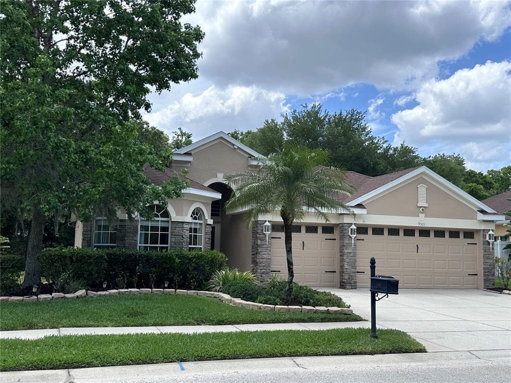 9501 MARBLEHEAD LANE
