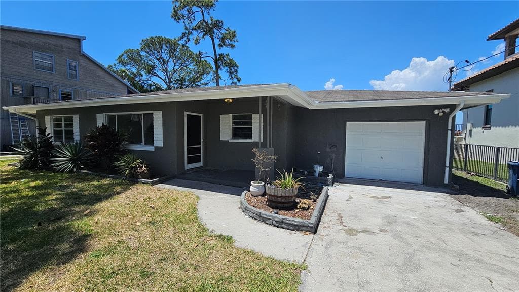 506 SHORE DRIVE E OLDSMAR, FL 34677