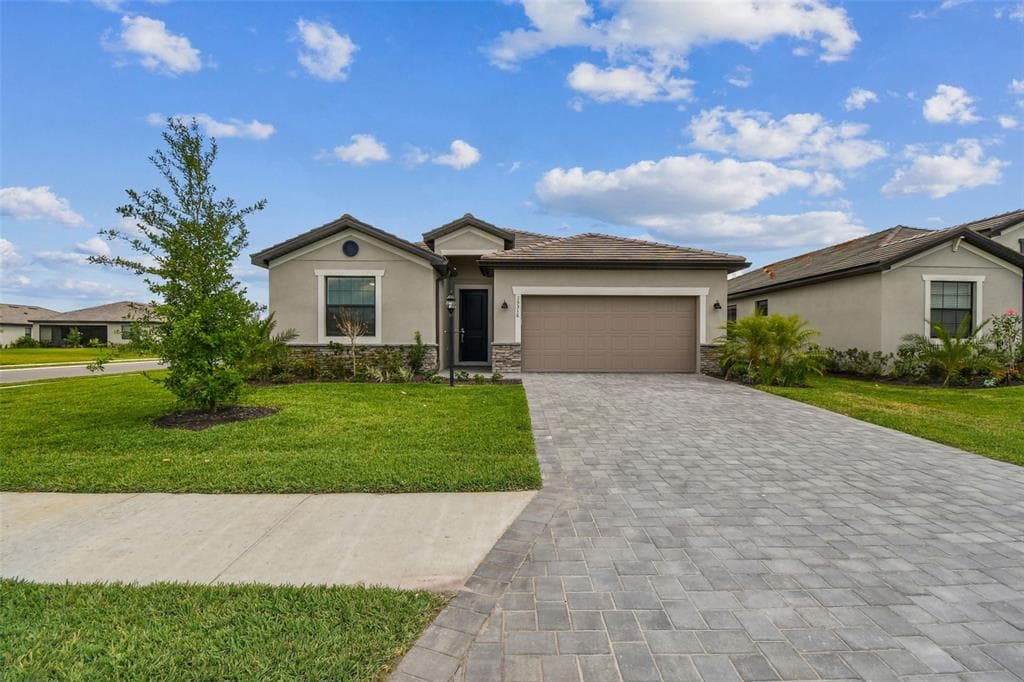 15316 SERENE SHORES LOOP BRADENTON, FL 34211