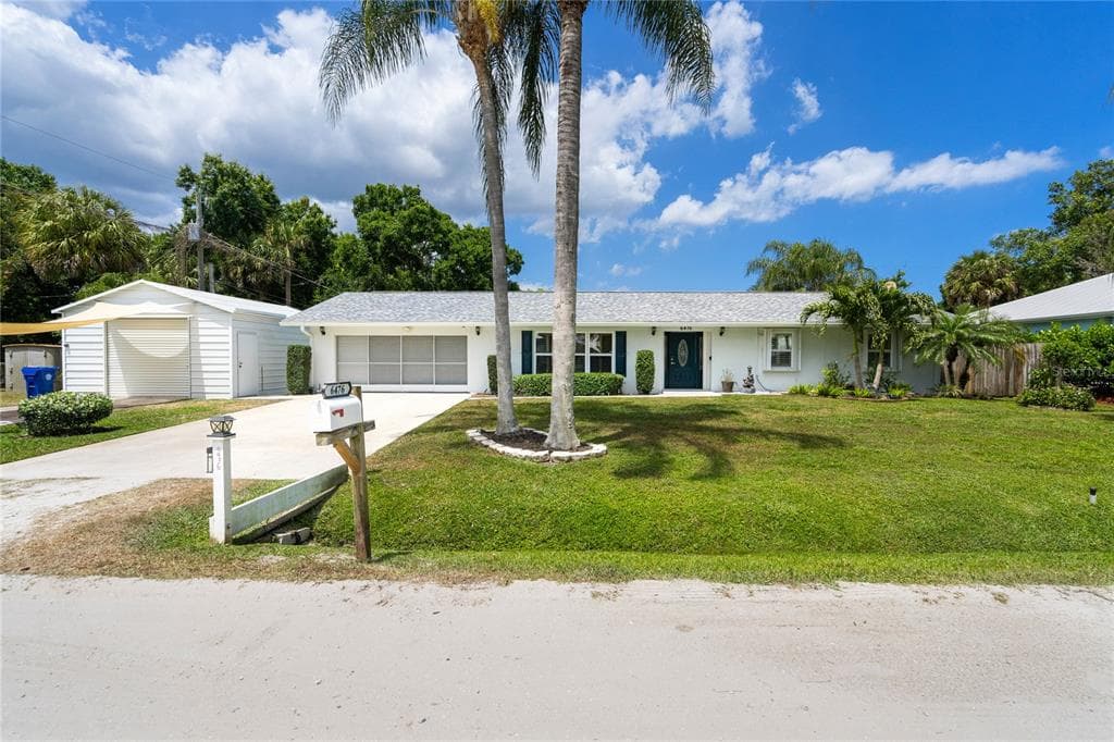 6476 4TH LANE VERO BEACH, FL 32968