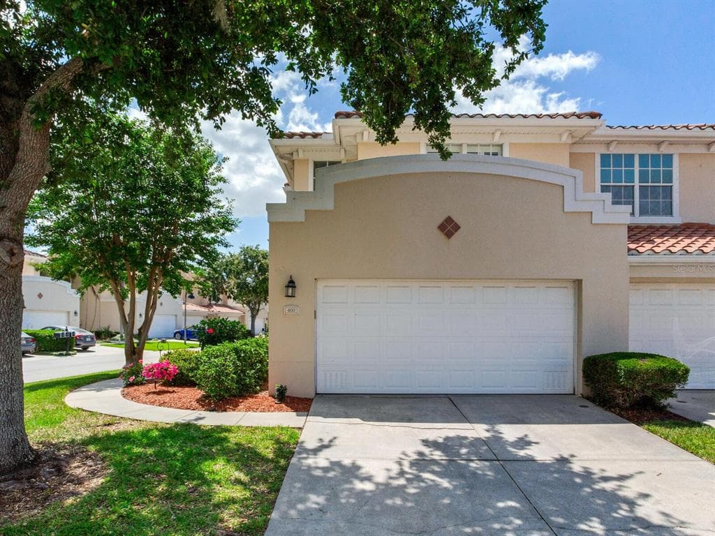 400 BARCELONA DRIVE ST PETERSBURG, FL 33716