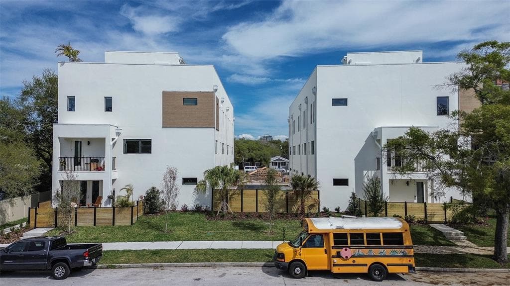 339 15TH STREET N ST PETERSBURG, FL 33705