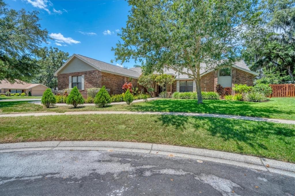 2804 TIMBRE SHOALS PLACE