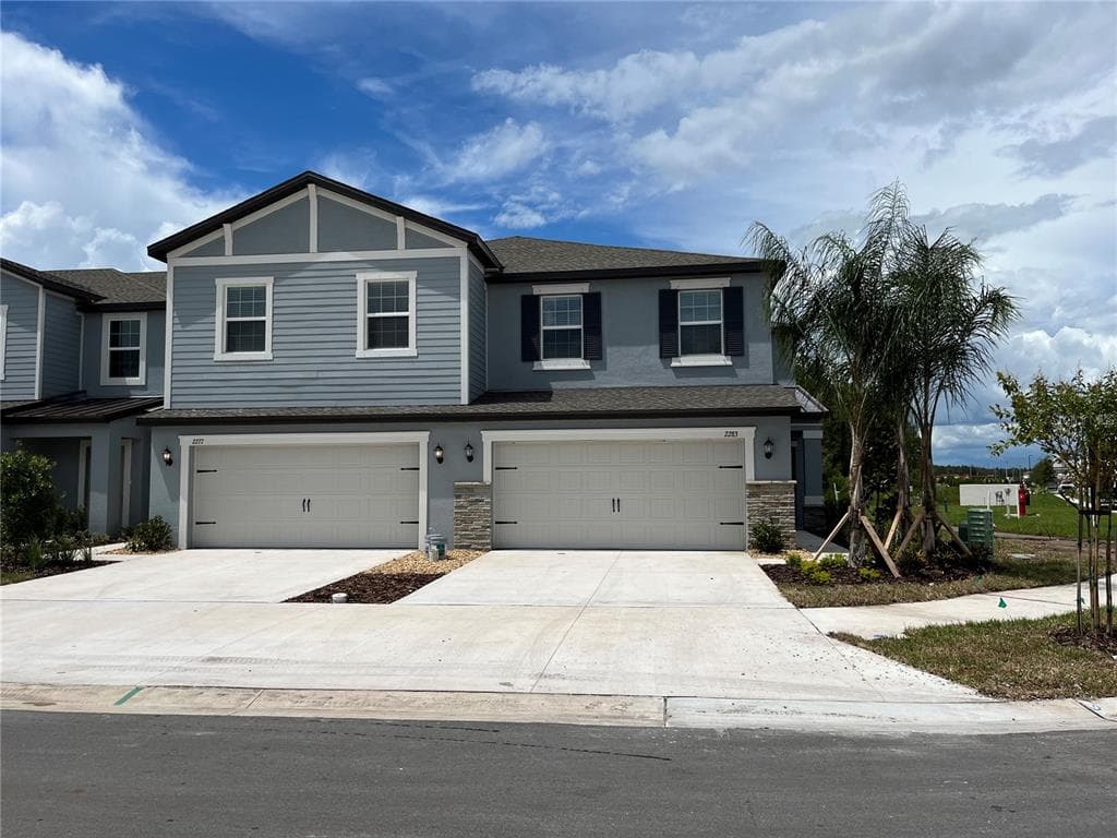 2283 CERULEAN SKY WAY UNIT 2283 LUTZ, FL 33558