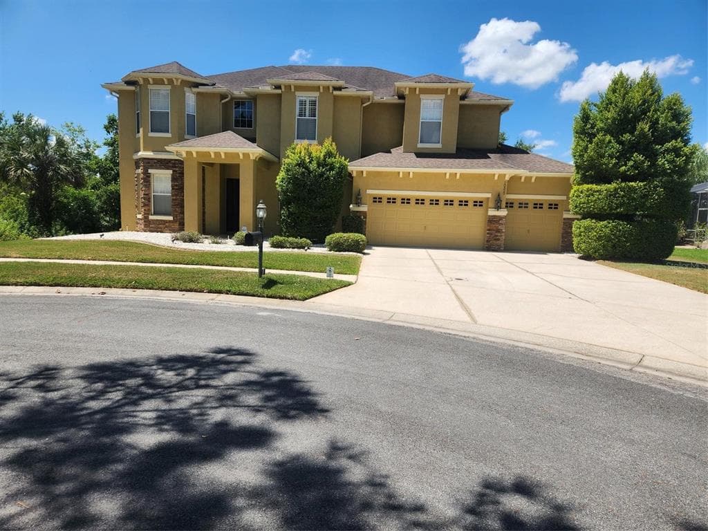 10529 PALM COVE AVENUE TAMPA, FL 33647
