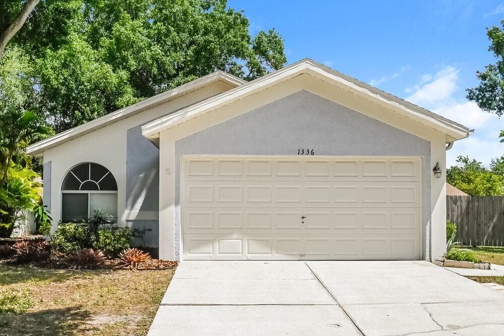 1336 MOHRLAKE DRIVE BRANDON, FL 33511