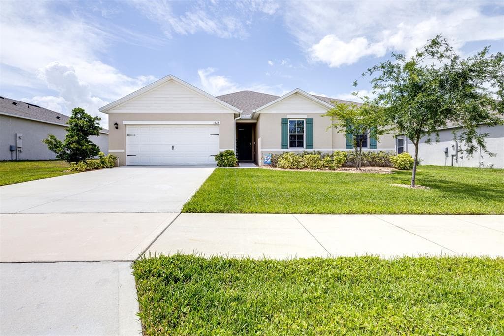 328 AUBURN GROVE CROSSING AUBURNDALE, FL 33823