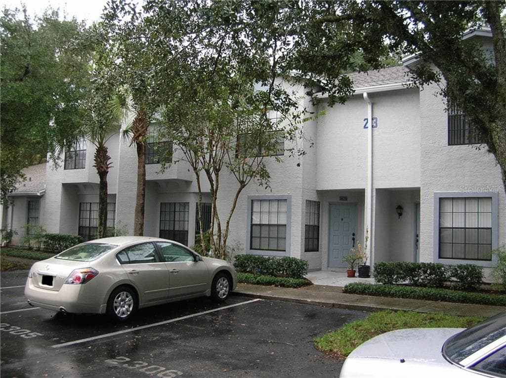 5100 BURCHETTE ROAD UNIT 2302 TAMPA, FL 33647