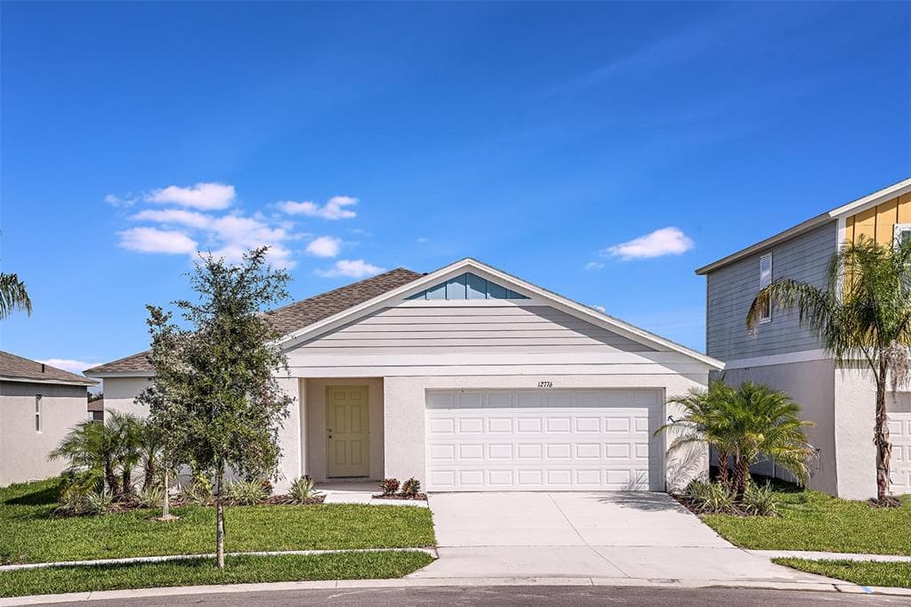 1425 SEA GLASS ROAD HAINES CITY, FL 33844