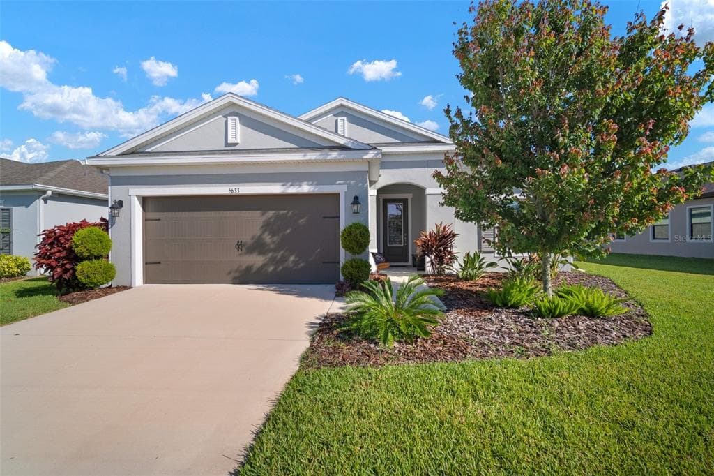 5633 SILVER SUN DRIVE APOLLO BEACH, FL 33572
