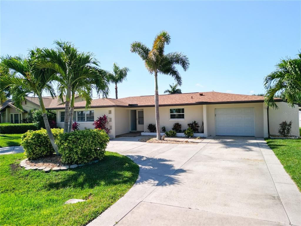 1708 SE 39TH TERRACE CAPE CORAL, FL 33904