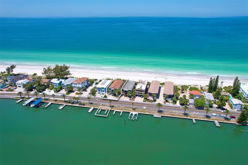 4 GULF BOULEVARD UNIT 201, 202, 203, 204 INDIAN ROCKS BEACH, FL 33785