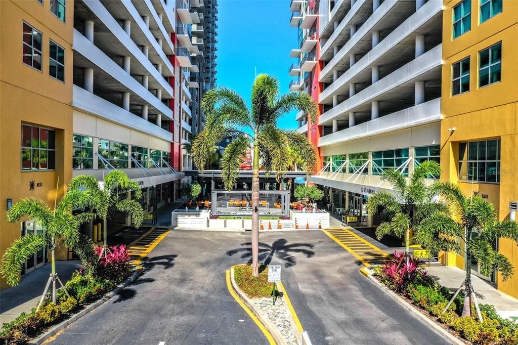 1208 E KENNEDY BOULEVARD UNIT 1126 TAMPA, FL 33602