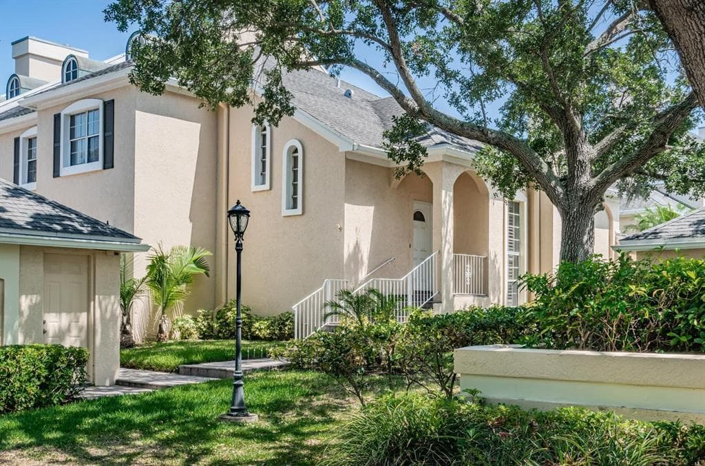 13716 MARSEILLES COURT CLEARWATER, FL 33762
