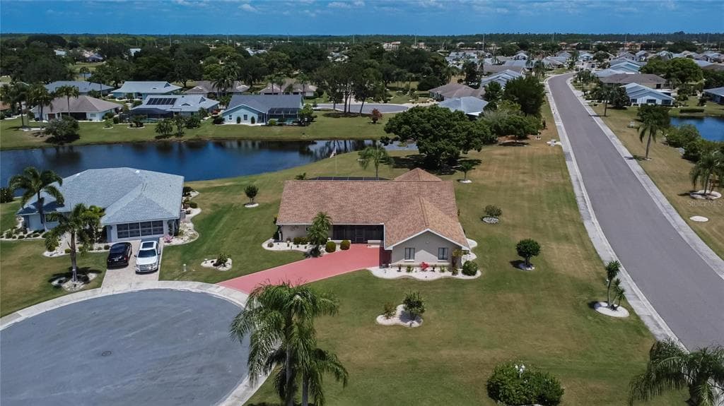 1701 WEDGE COURT SUN CITY CENTER, FL 33573