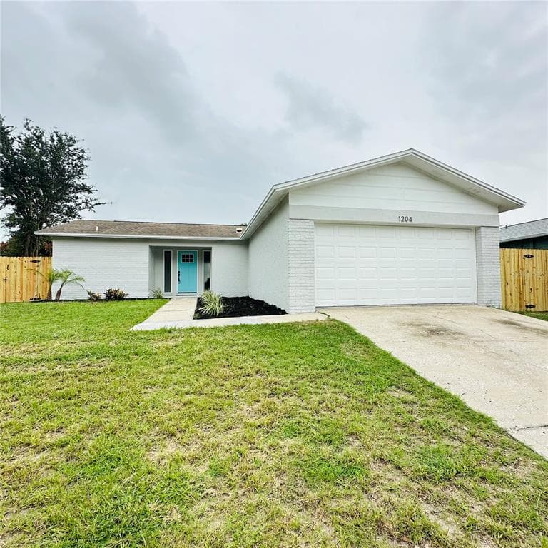 1204 CROSSBOW LANE TARPON SPRINGS, FL 34689