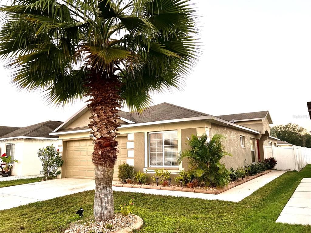 12931 FIELDMOOR COURT RIVERVIEW, FL 33579