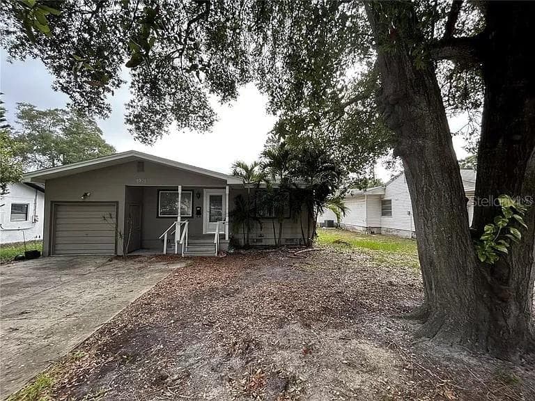 4931 16TH ST N ST PETERSBURG, FL 33703