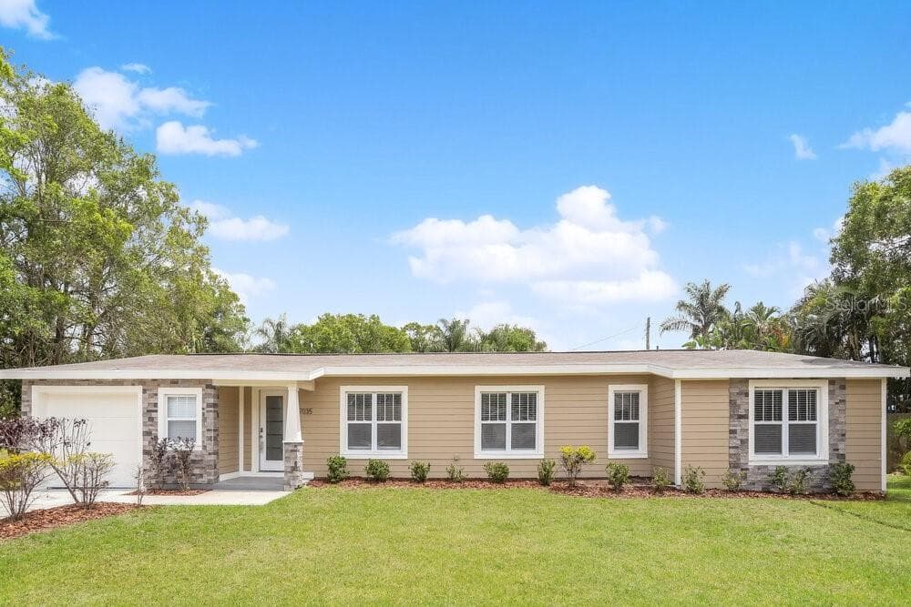 7035 62ND WAY N PINELLAS PARK, FL 33781