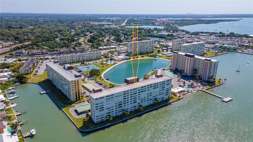 4750 COVE CIRCLE UNIT 1005 ST PETERSBURG, FL 33708