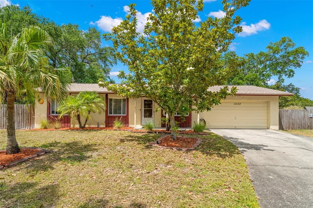 1622 AMBERGLEN DRIVE DUNEDIN, FL 34698