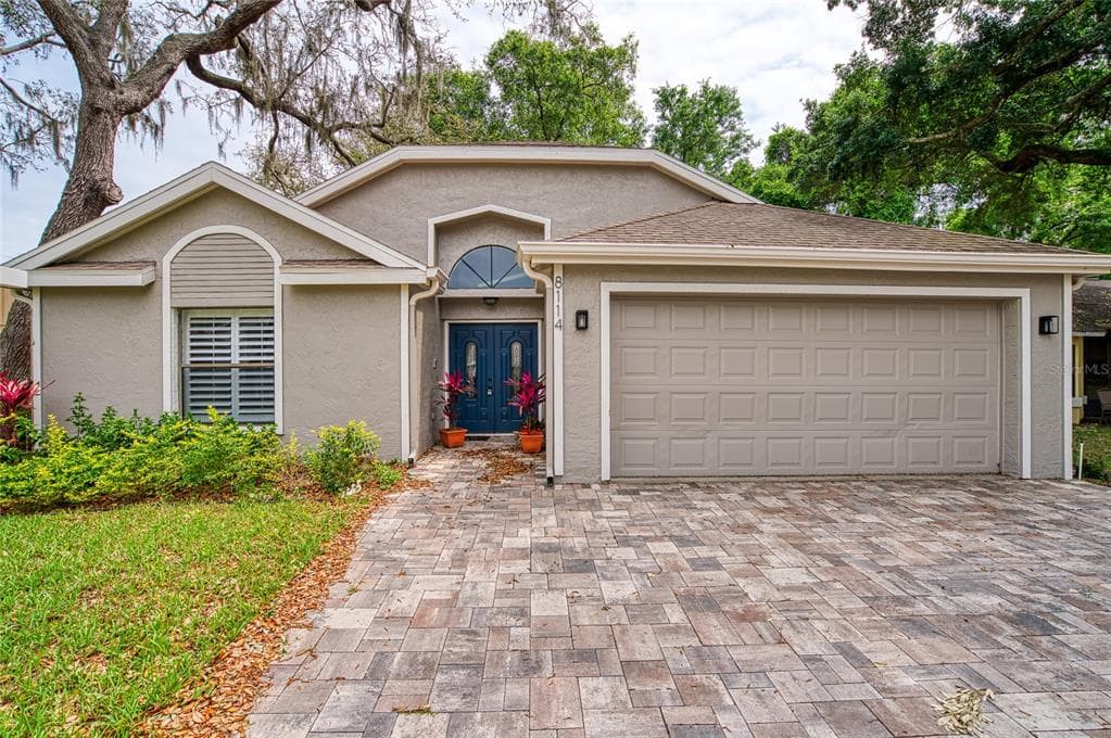 8114 HATHAWAY DRIVE
