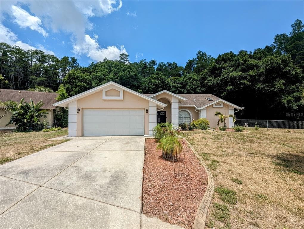 7653 CYPRESS TRACE COURT NEW PORT RICHEY, FL 34653