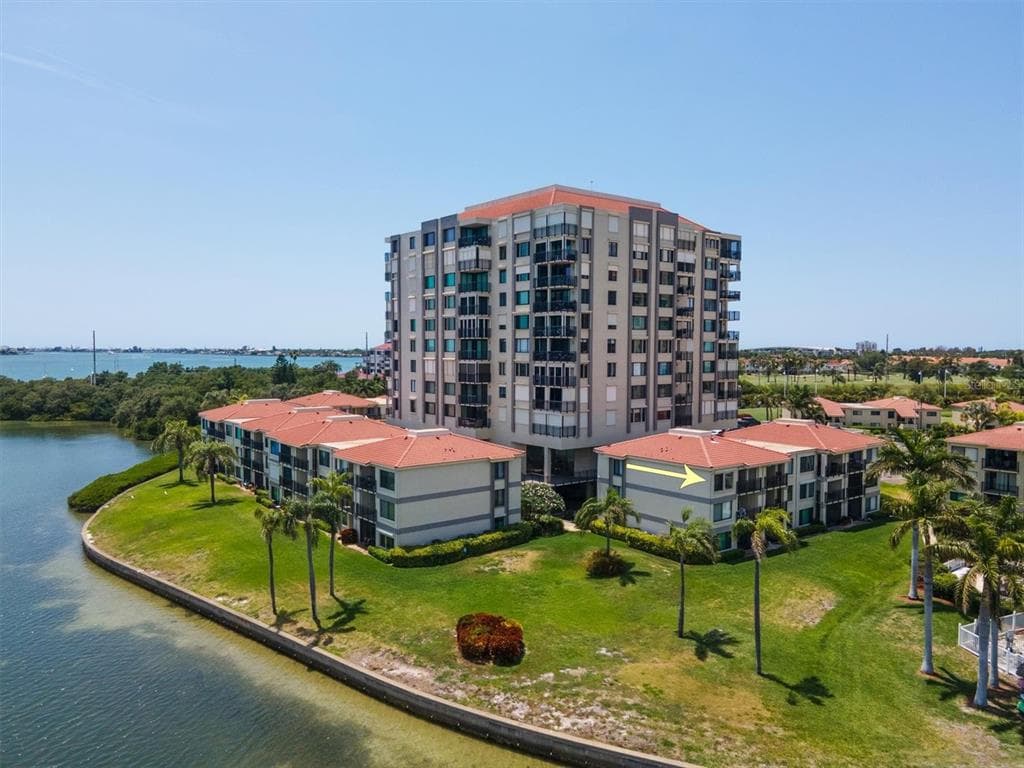 6372 PALMA DEL MAR BOULEVARD S UNIT 304 ST PETERSBURG, FL 33715