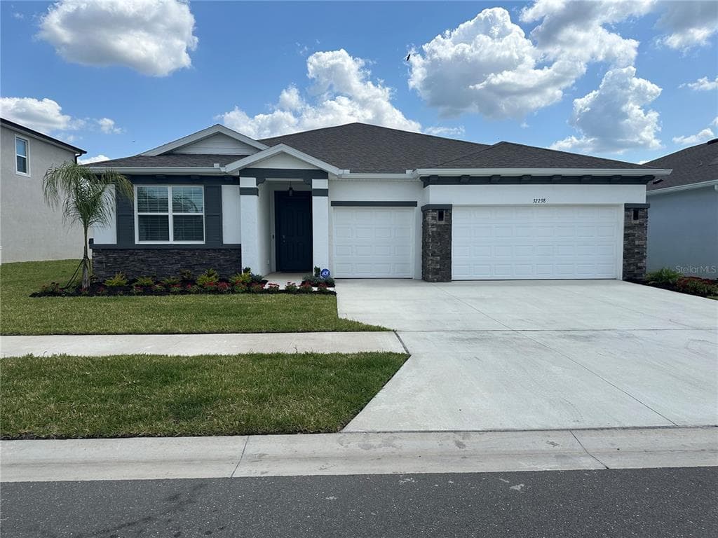 32238 CONCHSHELL SAIL STREET WESLEY CHAPEL, FL 33545