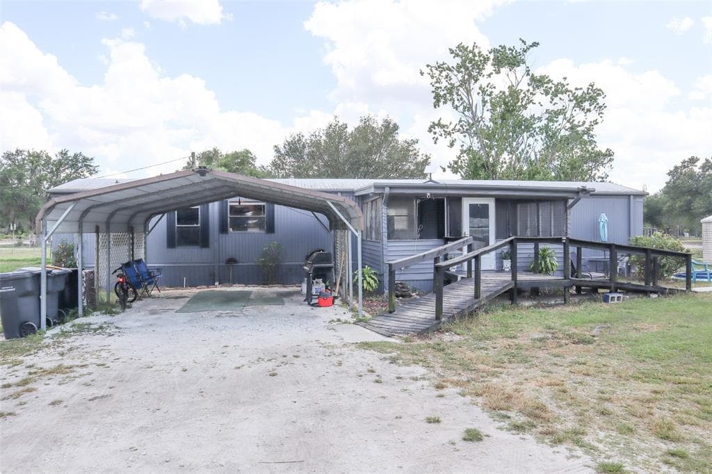 1008 DAWES ROAD FROSTPROOF, FL 33843