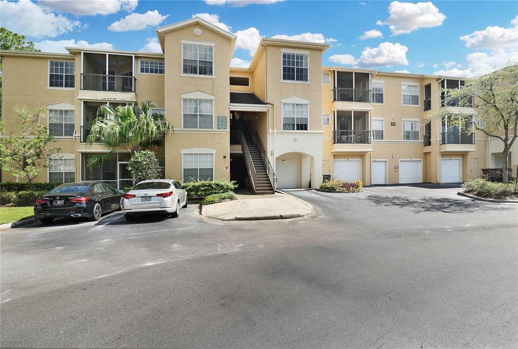 5125 PALM SPRINGS BOULEVARD UNIT 3301 TAMPA, FL 33647