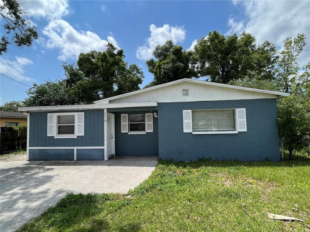 4414 BOOKER T DRIVE TAMPA, FL 33610