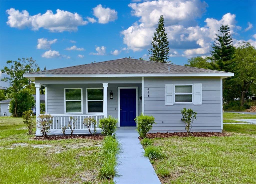 315 YOUNG PLACE LAKELAND, FL 33803