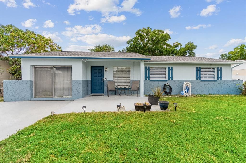 1719 JULIAN LANE DRIVE TAMPA, FL 33619