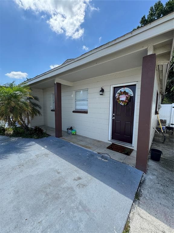 3118 W HAYA STREET TAMPA, FL 33614