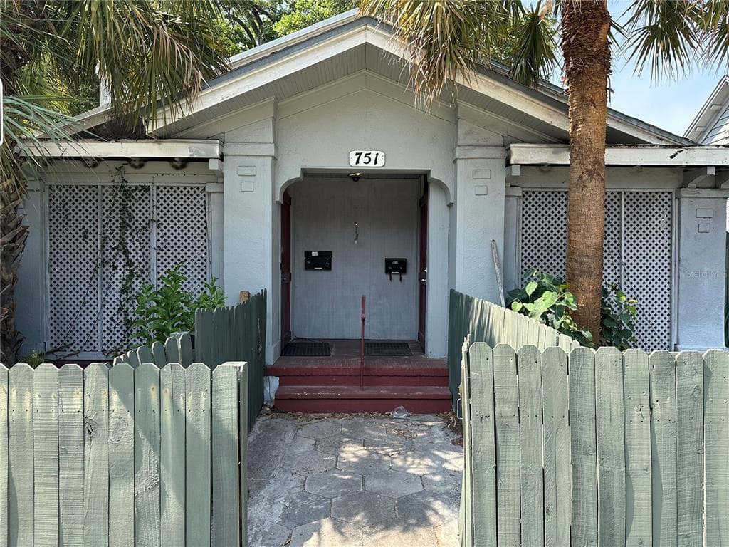 751 5TH AVENUE N ST PETERSBURG, FL 33701