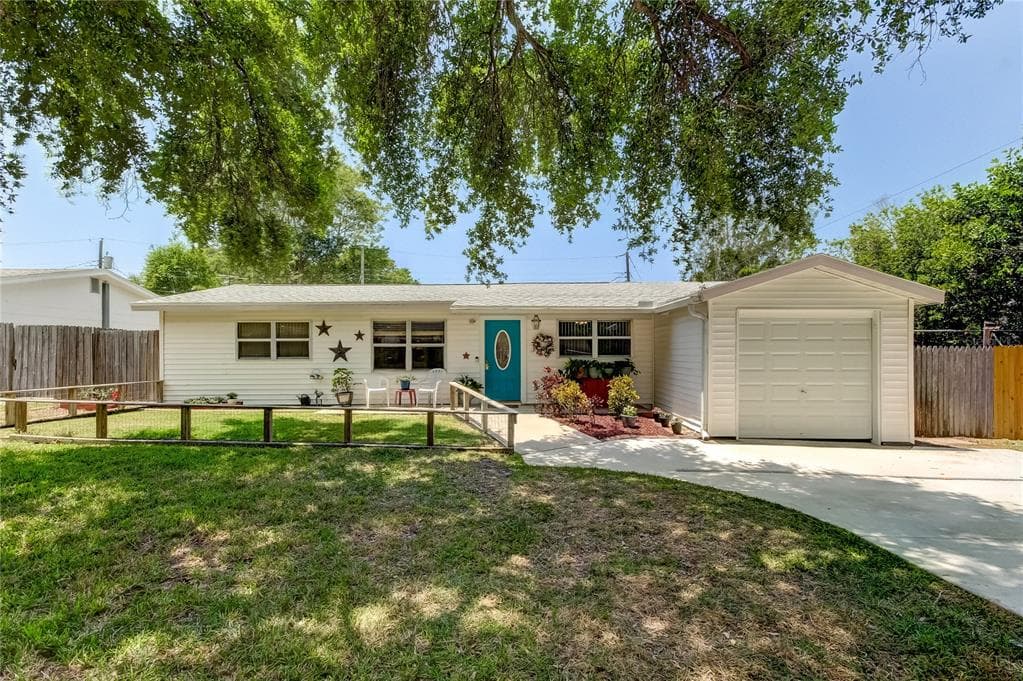 5880 42ND WAY N ST PETERSBURG, FL 33714