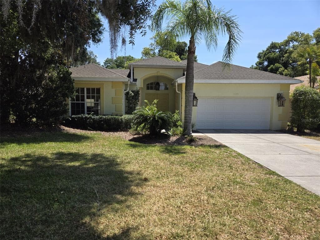 12450 WOODLANDS CIRCLE DADE CITY, FL 33525