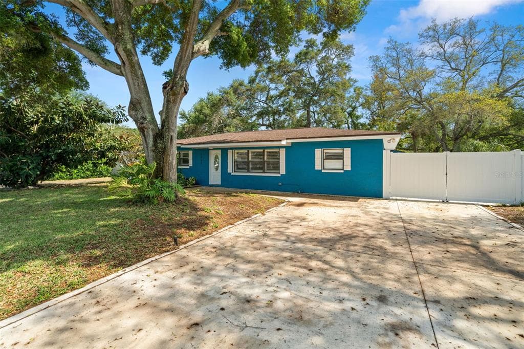 1365 SPRINGDALE STREET CLEARWATER, FL 33755