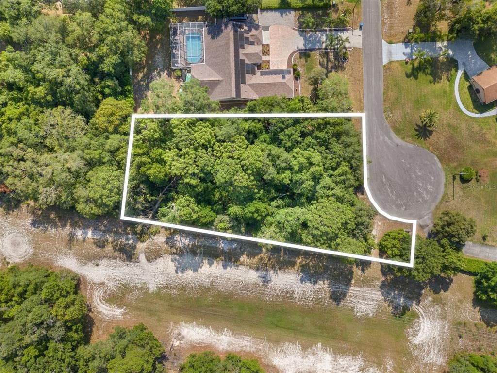 9447 AMORITE COURT SPRING HILL, FL 34608