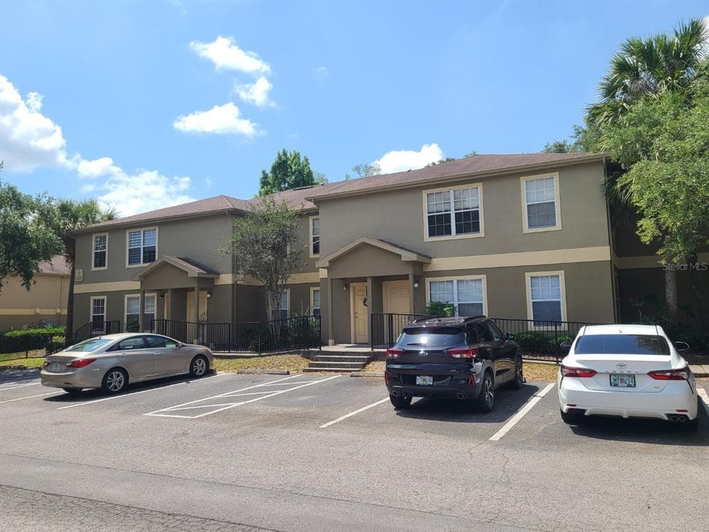 36122 LAKE CHASE BOULEVARD UNIT 102 ZEPHYRHILLS, FL 33541