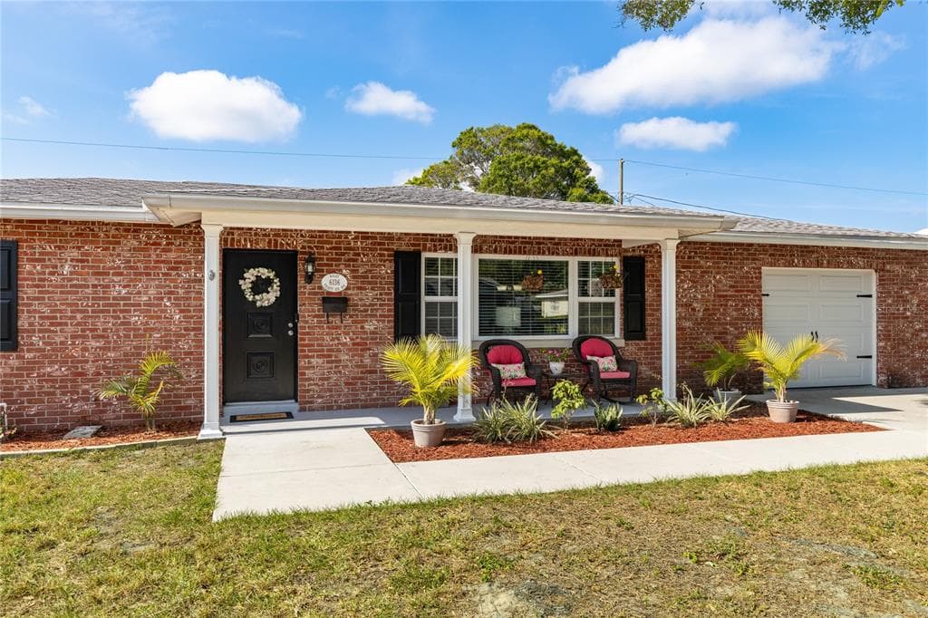 6136 36TH AVENUE N ST PETERSBURG, FL 33710