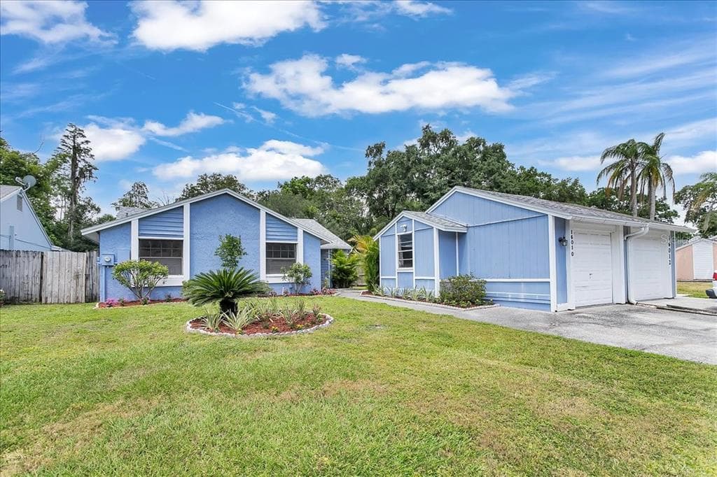 16010 GRASS LAKE DRIVE TAMPA, FL 33618