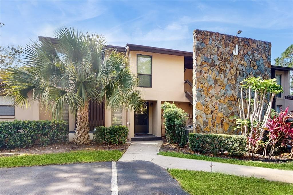 1400 TARPON WOODS BOULEVARD UNIT J3 PALM HARBOR, FL 34685
