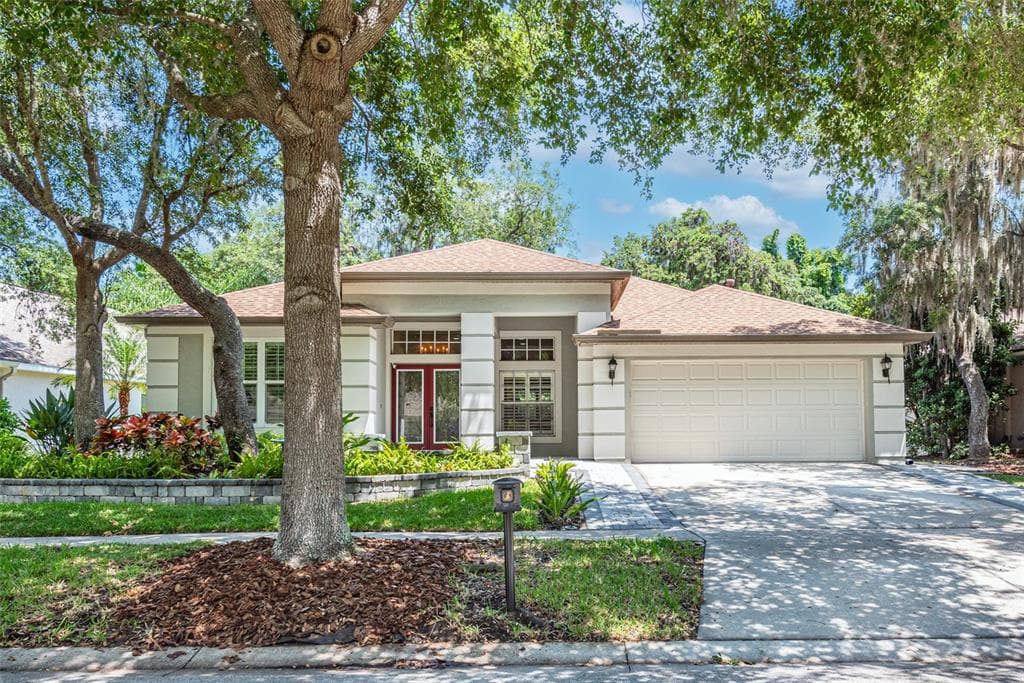 6116 WHIMBRELWOOD DR LITHIA, FL 33547