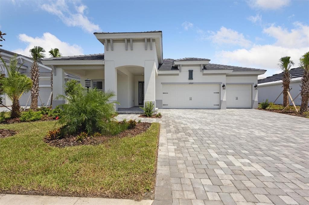 17729 ROOST PLACE BRADENTON, FL 34211