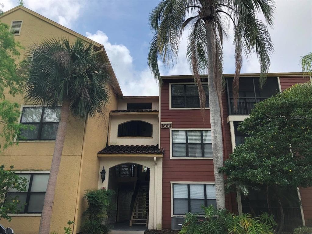 11901 4TH STREET N UNIT 3303 ST PETERSBURG, FL 33716