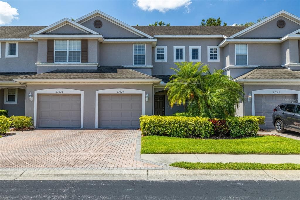 27024 COOL STREAM LANE WESLEY CHAPEL, FL 33544